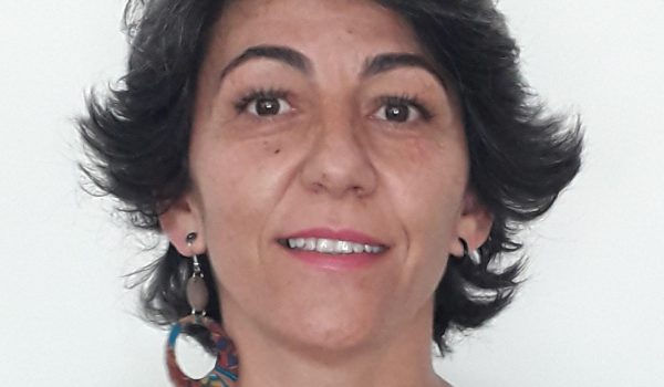Célia Cavalheiro, deputada do Bloco de Esquerda abandona Assembleia Municipal em protesto